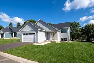 1304 Robinwood Ln, Faribault, MN 55021 - Photo 1