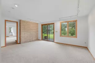 2005 Kelly Dr, Golden Valley, MN 55427 - Photo 18