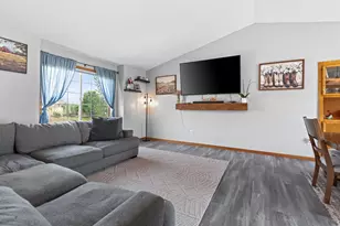 609 Bluebird St, Mora, MN 55051 - Photo 8