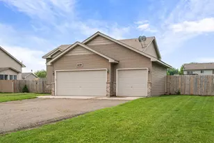 609 Bluebird St, Mora, MN 55051 - Photo 4