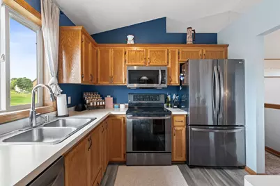 609 Bluebird Street, Mora, MN 55051 - Photo 12