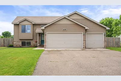 609 Bluebird Street, Mora, MN 55051 - Photo 2