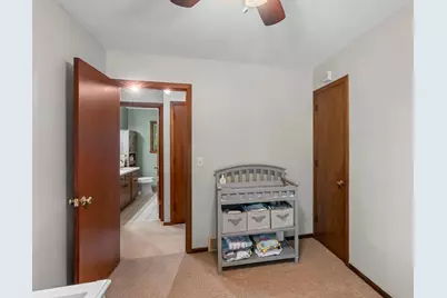 5843 June Avenue N, Brooklyn Center, MN 55429 - Photo 28