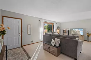 5843 June Ave N, Brooklyn Center, MN 55429 - Photo 8