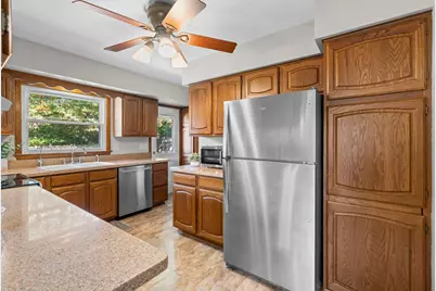 5843 June Avenue N, Brooklyn Center, MN 55429 - Photo 20