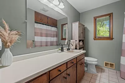 5843 June Avenue N, Brooklyn Center, MN 55429 - Photo 30