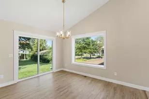 1312 Robinwood Ln, Faribault, MN 55021 - Photo 12