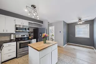 1315 Buchanan St NE, Minneapolis, MN 55413 - Photo 4