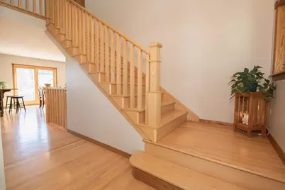 60 Oakwood Court, Winona, MN 55987 - Photo 6