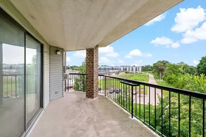 2601 Kenzie Terrace #315, Saint Anthony, MN 55418 - Photo 8