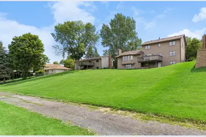 7885 Kingsview Lane N, Maple Grove, MN 55311 - Photo 52