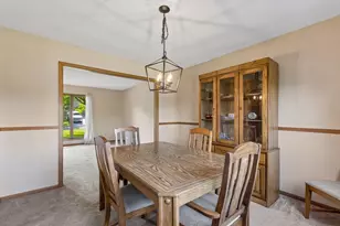 7885 Kingsview Ln N, Maple Grove, MN 55311 - Photo 10