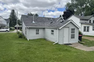 449 13th St, Red Wing, MN 55066 - Photo 2