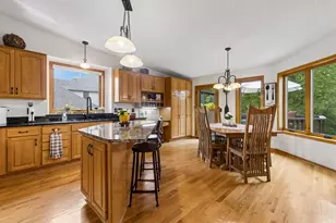 16560 Lake Ridge Dr, Maple Grove, MN 55311 - Photo 4