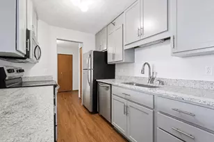 433 S 7th St, Minneapolis, MN 55415 - Photo 16