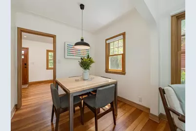 21 Queen Avenue S, Minneapolis, MN 55405 - Photo 8