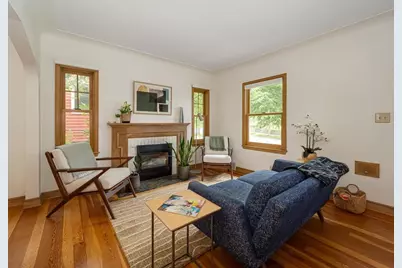 21 Queen Avenue S, Minneapolis, MN 55405 - Photo 6
