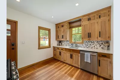 21 Queen Avenue S, Minneapolis, MN 55405 - Photo 10
