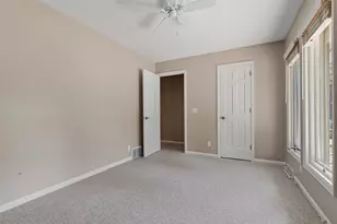 8753 Walton Oaks Dr, Bloomington, MN 55438 - Photo 26