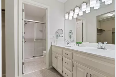 8753 Walton Oaks Drive, Bloomington, MN 55438 - Photo 22