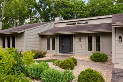 8753 Walton Oaks Drive, Bloomington, MN 55438 - Photo 2