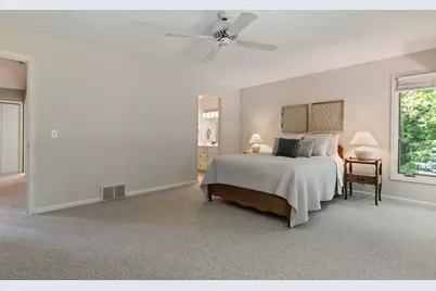 8753 Walton Oaks Drive, Bloomington, MN 55438 - Photo 20