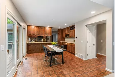 8753 Walton Oaks Drive, Bloomington, MN 55438 - Photo 8