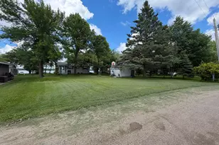 22668 Coney Island Dr, Clitherall, MN 56524 - Photo 4