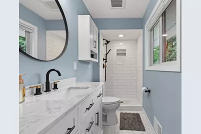9909 Washburn Avenue S, Bloomington, MN 55431 - Photo 20