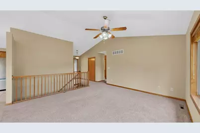 634 8th Street SW, Pine Island, MN 55963 - Photo 10