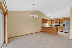 634 8th St SW, Pine Island, MN 55963 - Photo 12