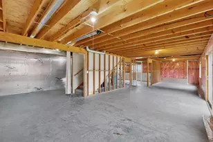 634 8th St SW, Pine Island, MN 55963 - Photo 28