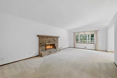 16500 Lake Ridge Drive, Maple Grove, MN 55311 - Photo 4