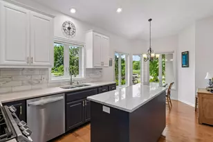 16847 Terrey Pine Dr, Eden Prairie, MN 55347 - Photo 18