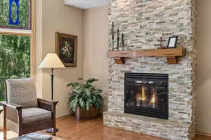 16847 Terrey Pine Dr, Eden Prairie, MN 55347 - Photo 14