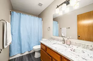 8581 Cortland Rd, Eden Prairie, MN 55344 - Photo 20