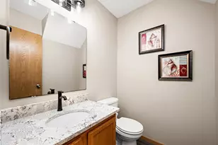 8581 Cortland Rd, Eden Prairie, MN 55344 - Photo 14