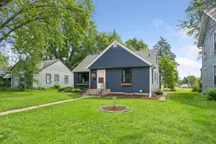 257 S Orange St, Waconia, MN 55387 - Photo 40