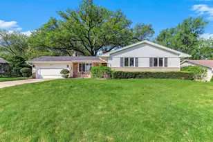 7610 Alden Way NE, Fridley, MN 55432 - Photo 4