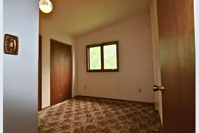 1420 1st Avenue E, International Falls, MN 56649 - Photo 8