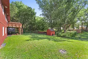 4212 Desoto St, Vadnais Heights, MN 55127 - Photo 26