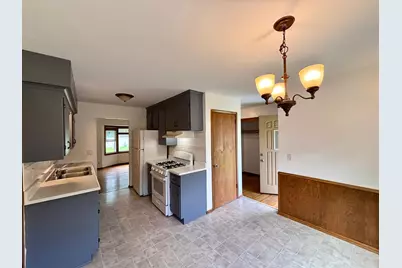 9010 60 1/2 Avenue N, New Hope, MN 55428 - Photo 2