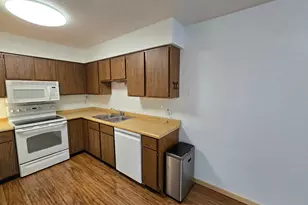 3409 12th St S, Moorhead, MN 56560 - Photo 12