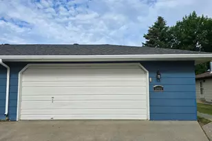 3409 12th St S, Moorhead, MN 56560 - Photo 2