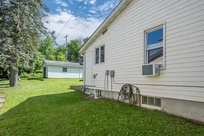 116 E Elm Street, Glenwood City, WI 54013 - Photo 8