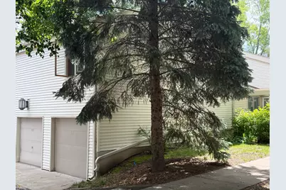 435 Fontaine Court, Woodbury, MN 55125 - Photo 2