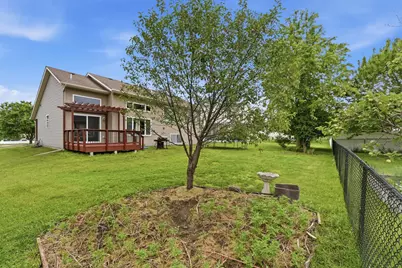 182 Ardennes Avenue NE, Shakopee, MN 55379 - Photo 10