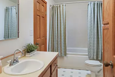 17834 Hunt Lake Trail, Faribault, MN 55021 - Photo 16