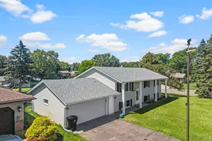 2162 Maple Ln E, Maplewood, MN 55109 - Photo 36
