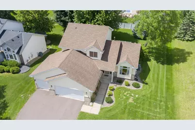 8284 Ashford Road, Woodbury, MN 55125 - Photo 12